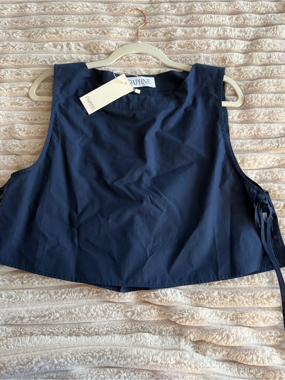 Daphne Navy Side-Tie Crop Tank